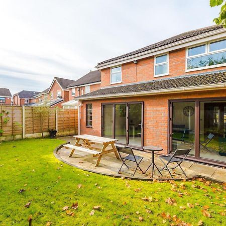 The Green- Beautiful & Spacious 5 Bed Detached In Worsley, Manchester Zewnętrze zdjęcie