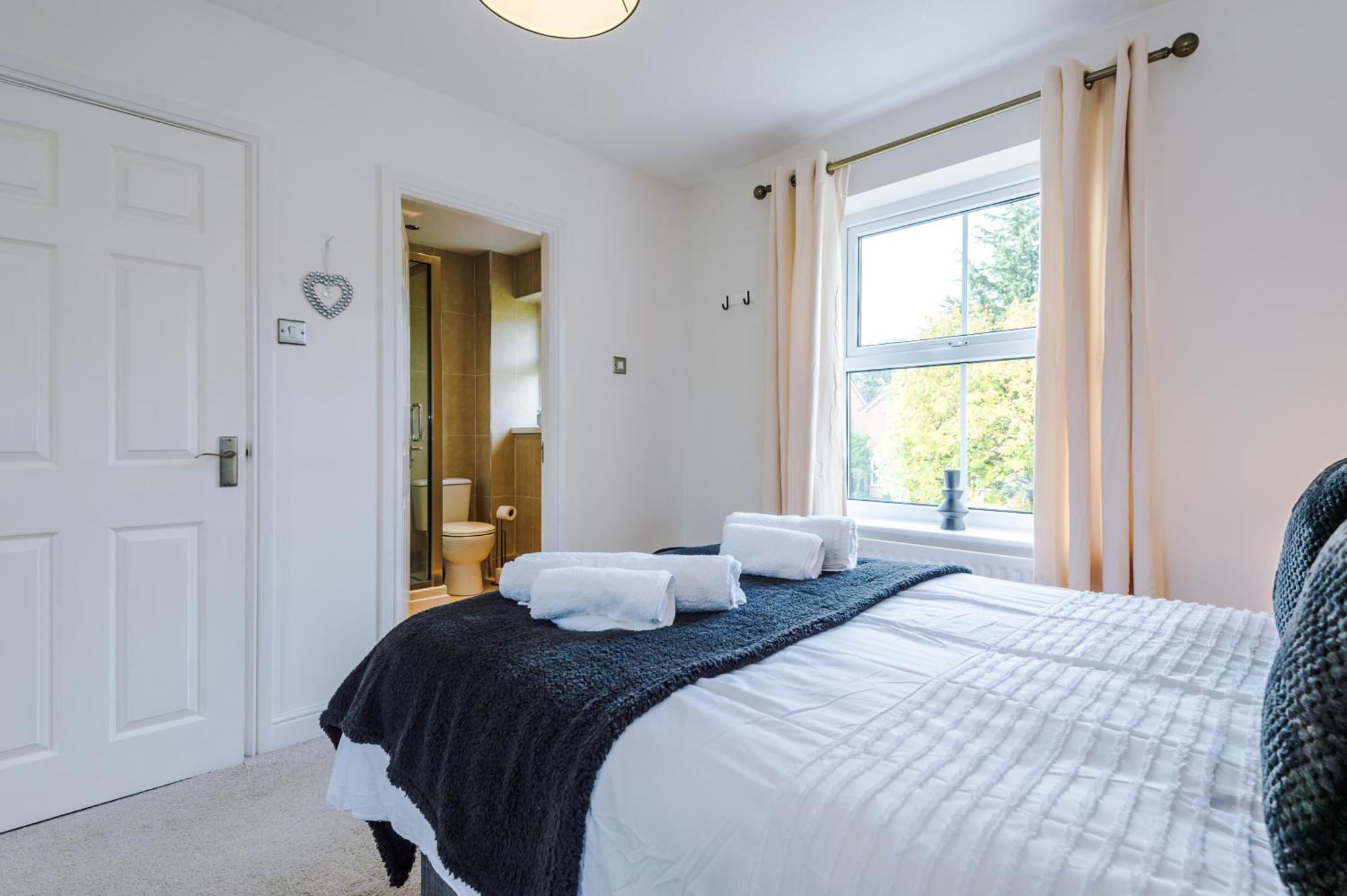 The Green- Beautiful & Spacious 5 Bed Detached In Worsley, Manchester Zewnętrze zdjęcie